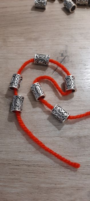 Подарочный набор красных нитей из Израиля