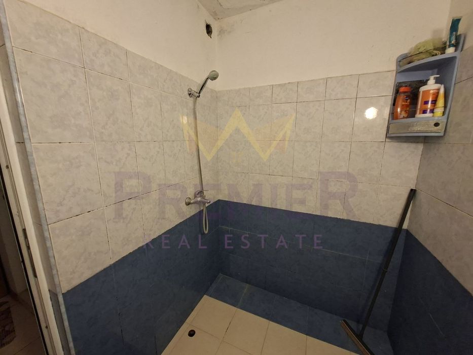 Продава се Двустаен апартамент в Варна, Базар Левски - 84 кв.м за 2191 €/кв.м - Снимка #8