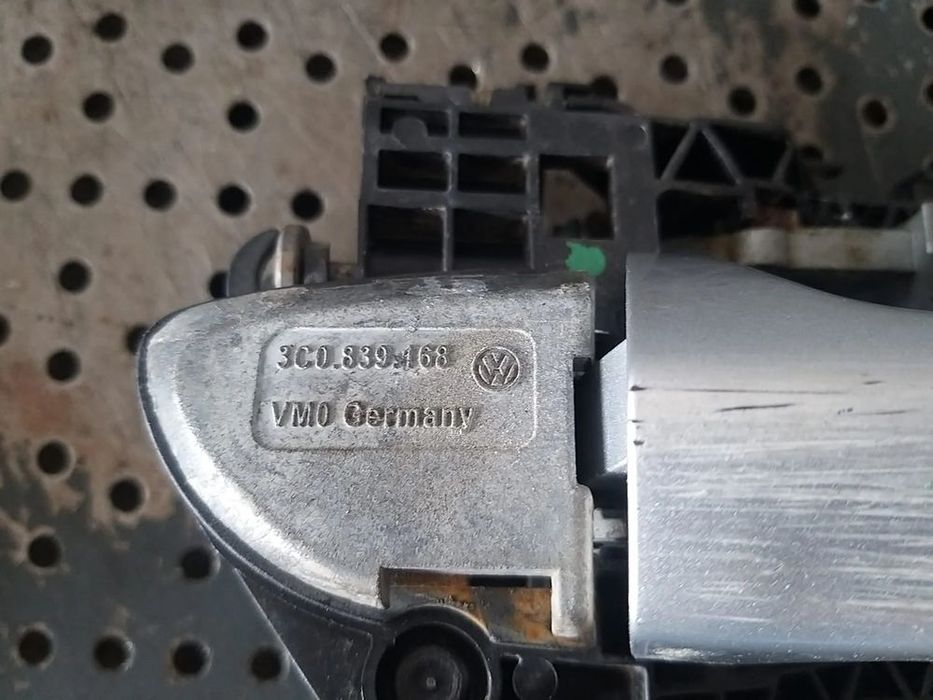 Maner usa dreapta fata vw passat b6 3c 3c0839168