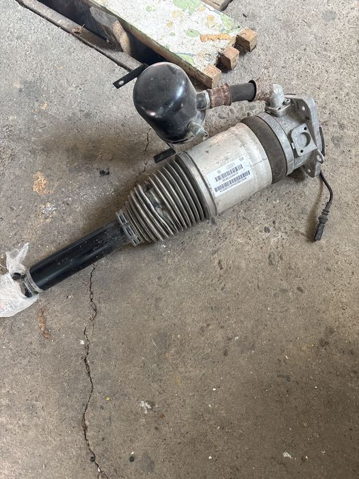 Въздушна възглавница за А8/S8