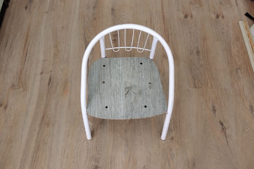 ПРОДАВАМ СТОЛЧЕ!
Здраво и стабилно – в отлично състояние!
   М