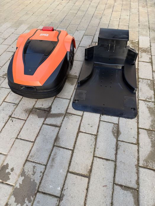 Robot tuns gazon ihunt