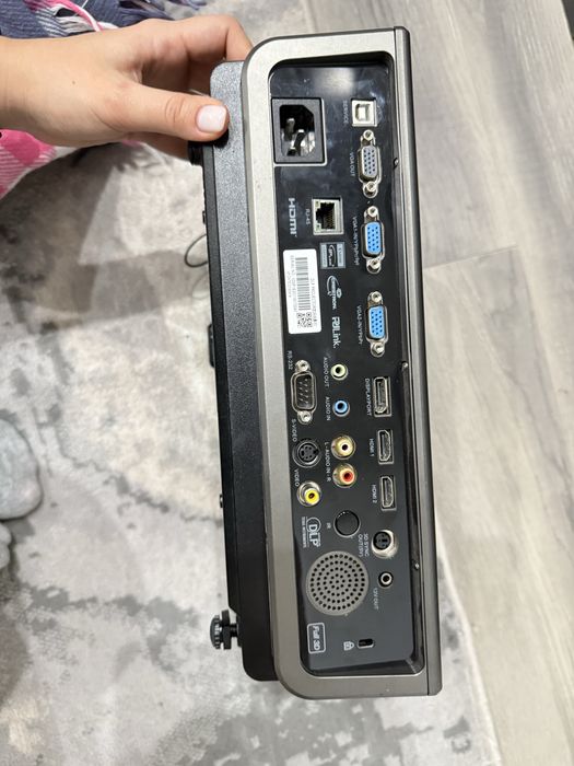 Проектор Optoma с полотном (2,5м)