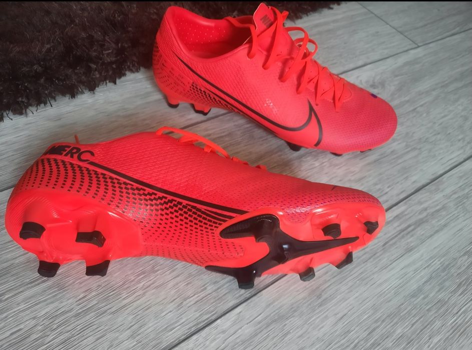 Nike Mercurial FG-ghete de fotbal