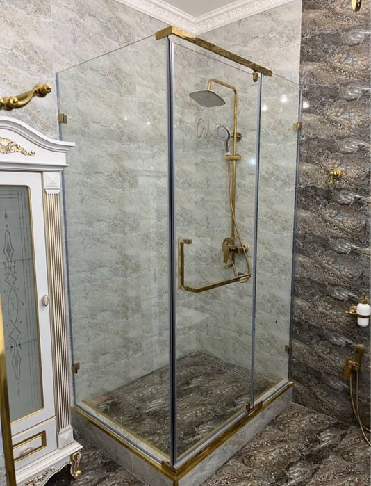 Душевые зеркала перегородки