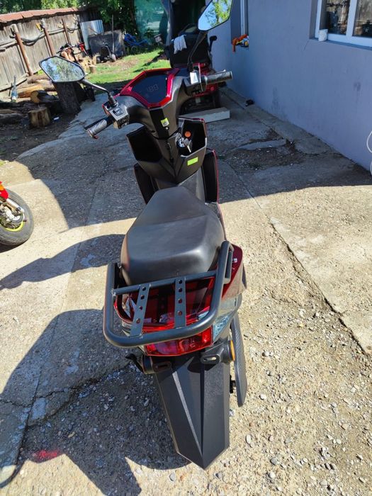 Scuter electric Volta vs1 NOU