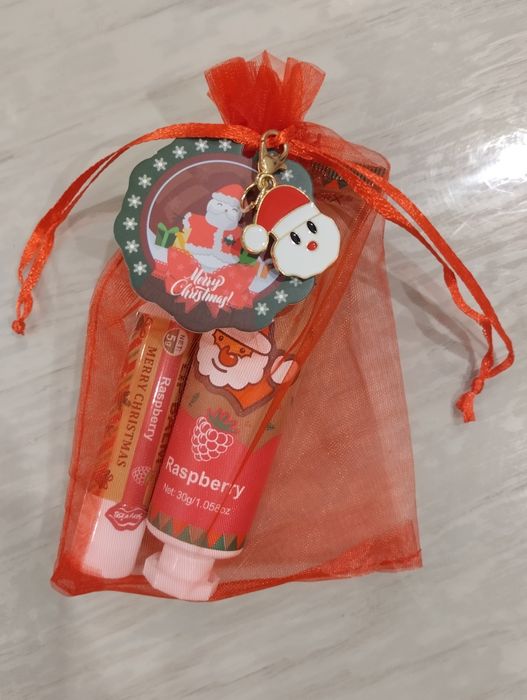 Коледни Крем за ръце и гланц за устни