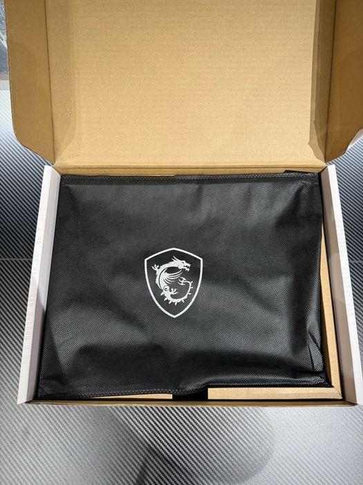 Лаптоп MSI Stealth 14 + Подарък мишка MSI M99