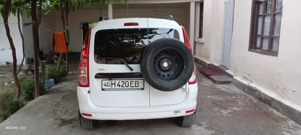 Продам Лада Ларгус