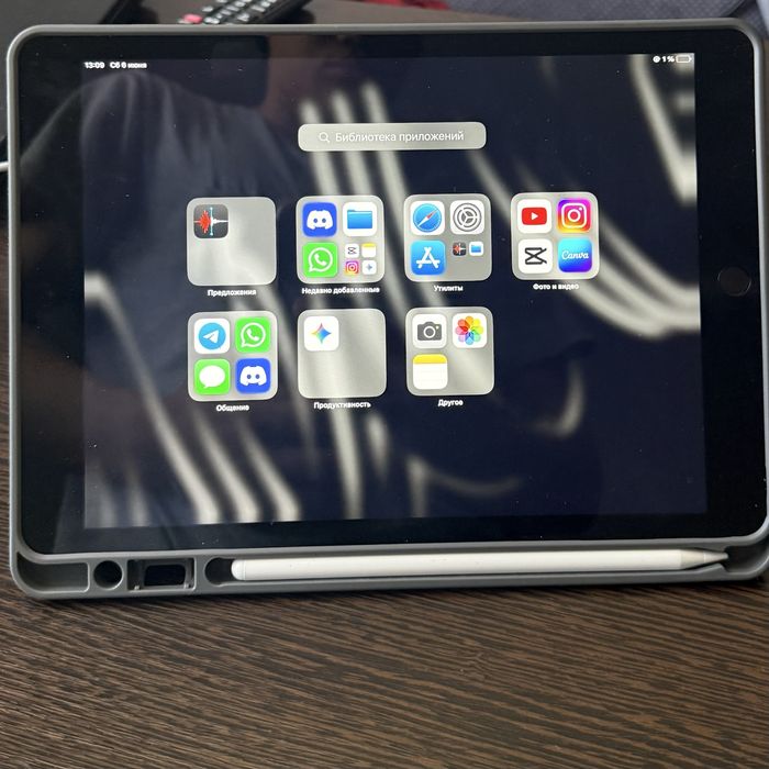 10.2 Планшет Apple iPad 2021 Wi-Fi A2602 3/64