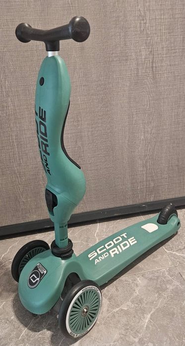 Tricicleta scoot and ride