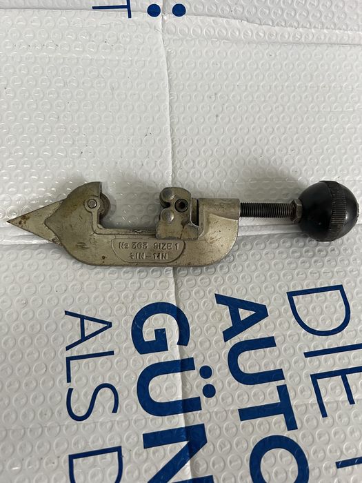 Taietor de tevi aluminiu si cupru