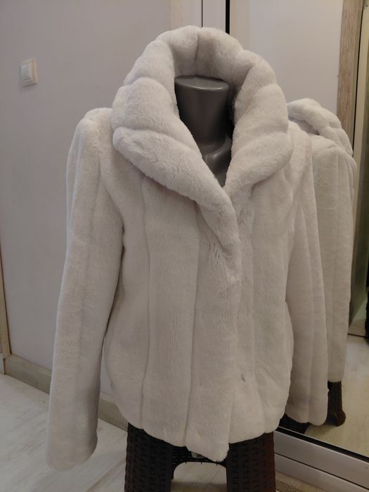 Дамско яке Guess