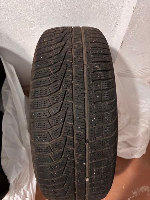 Anvelope HANKOOK iarna 215/60 R16