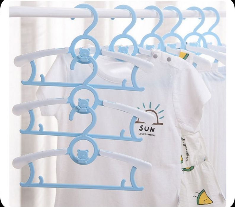 Продам детские вешалки