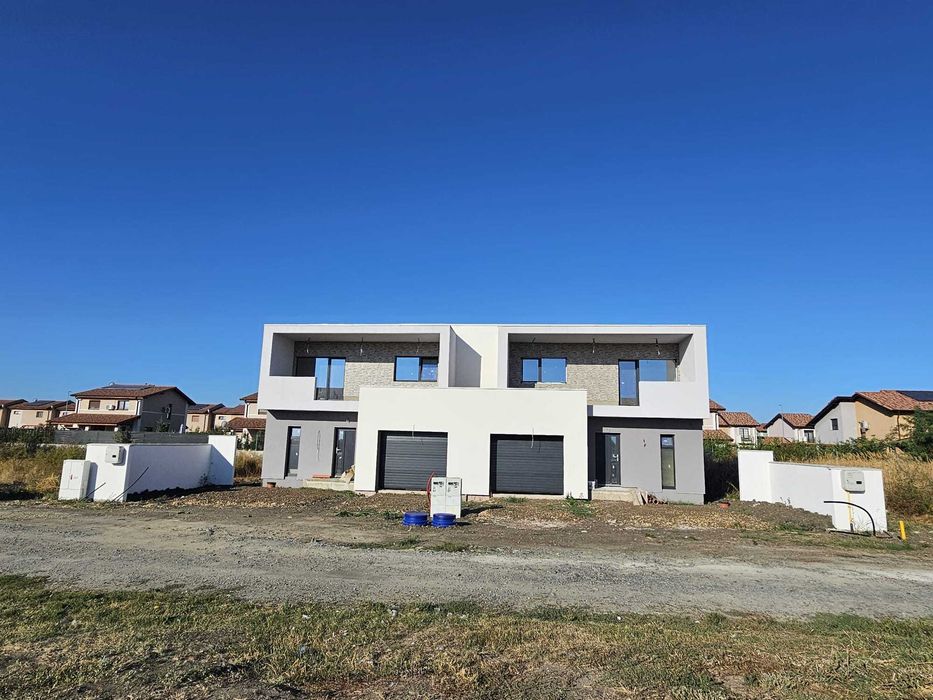 Duplex cu garaj integrat langa Timisoara