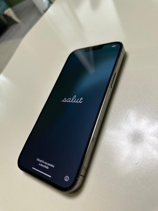 Vand  apple. 13 pro max