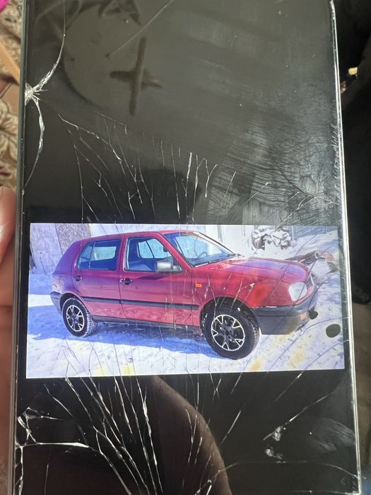 Продам машину срочно