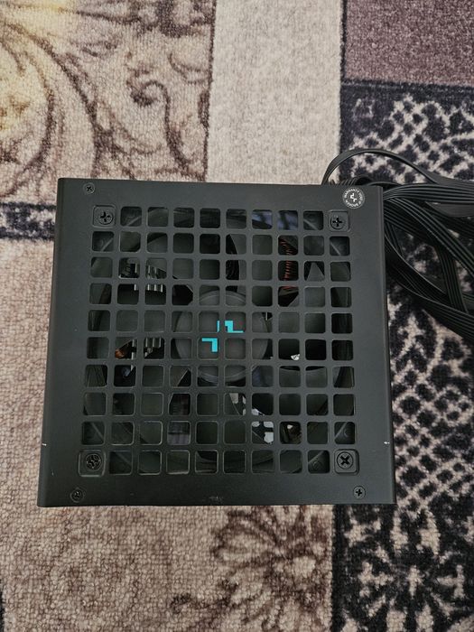 Блок на гарантии 600вт