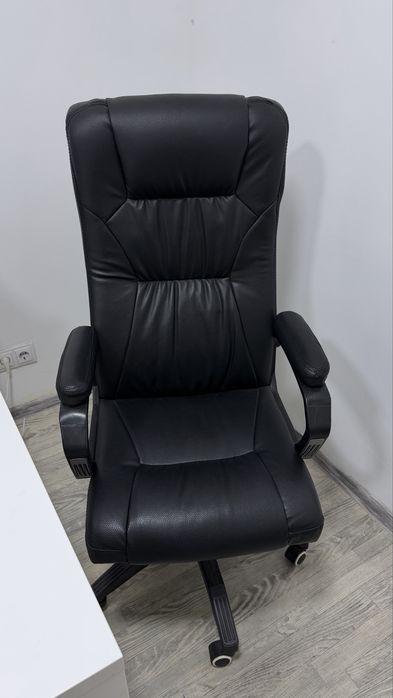 Кресло удобное / кресло