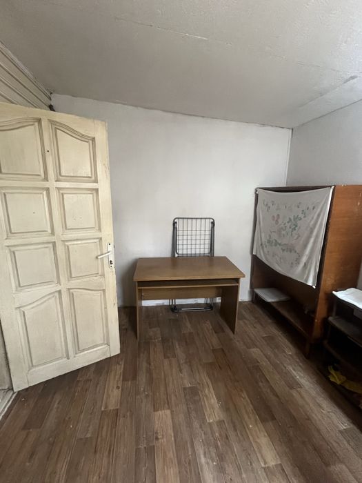 Сдаю часть дома.