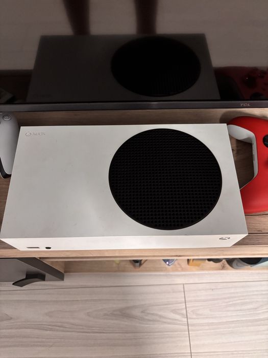 Vand xbox serie s impecabil!