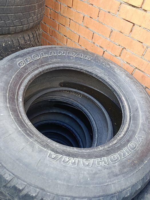 Yokohama 285 65 R17 джип