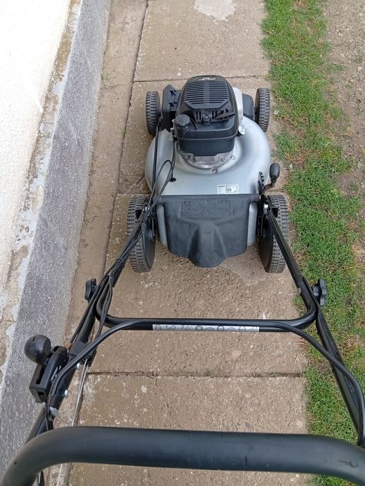 Mașină de tuns gazon ,cositoare iarba MTD HONDA