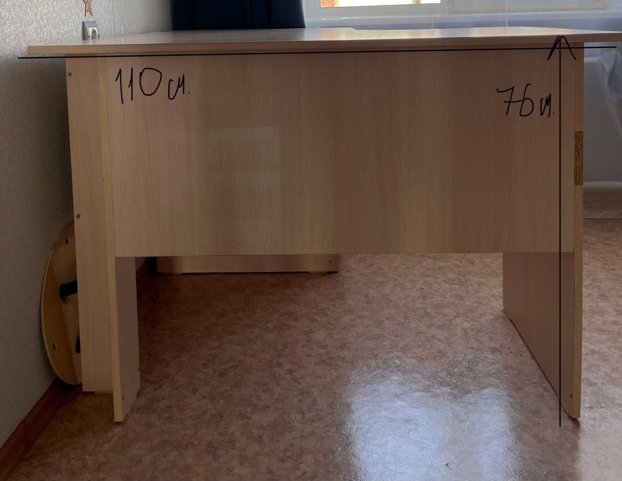 Продаю письменный стол, б/у