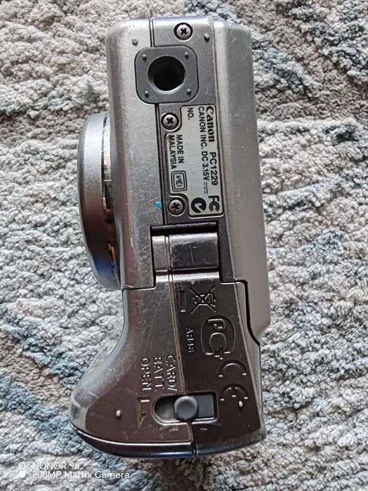 Фотоаппарат CANON