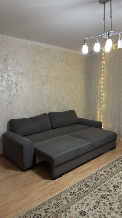 Продам диван очень качественный