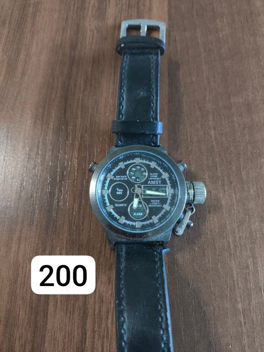 Оригинальные часы