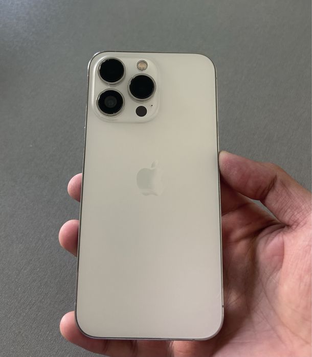 продам IPhone 13 pro