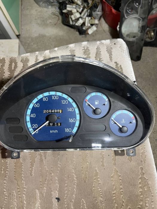 Tablo Matiz 3 tali sotiladi. Продам приборная панель Матиз МХ 3 цлиндр