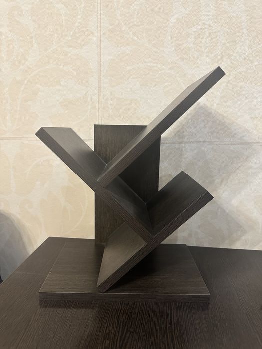 Полочка для книг