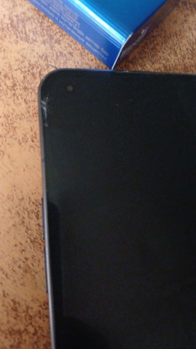 Срочно продам телефон Nothing Phone 1