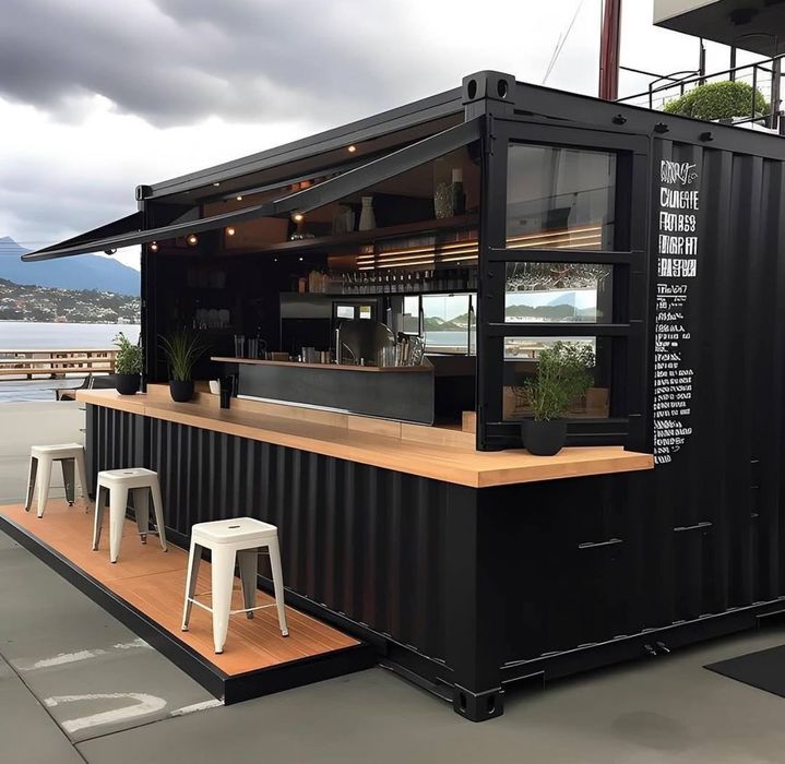 Кафе из контейнеров