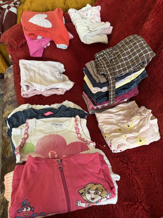 Дрешки за момиче