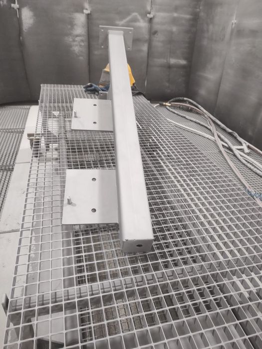 Sablare/VOPSIRE electrostatica