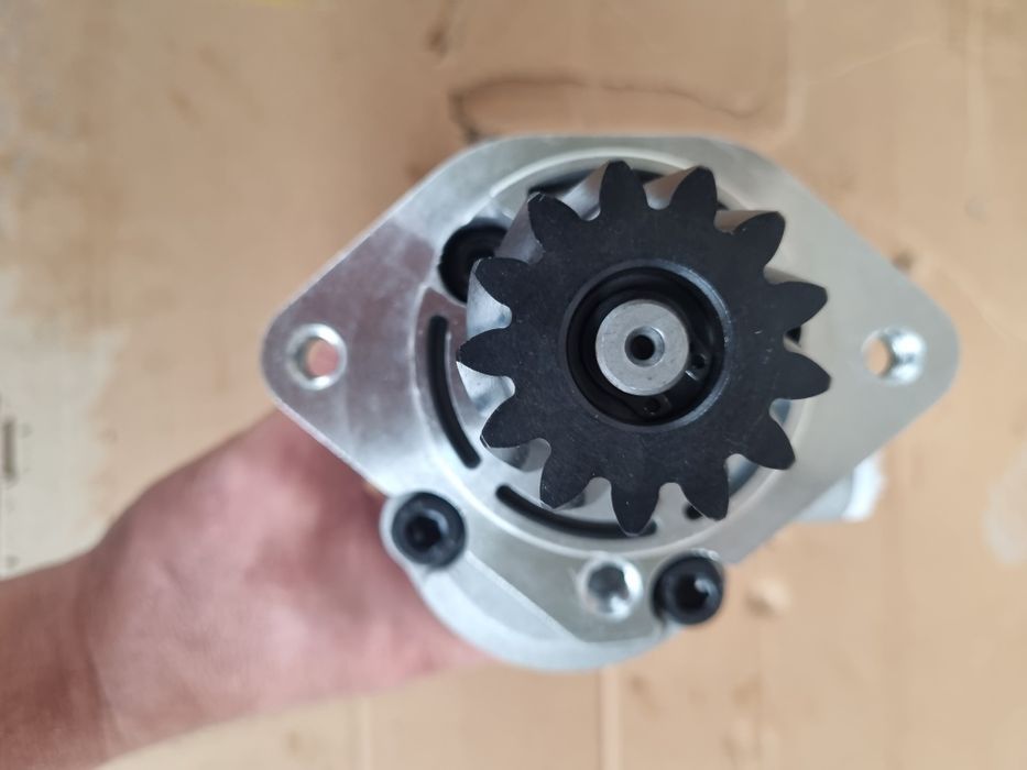 Pompa hidraulica Massey Ferguson 100bar/1500/min și 110bar/1500/min