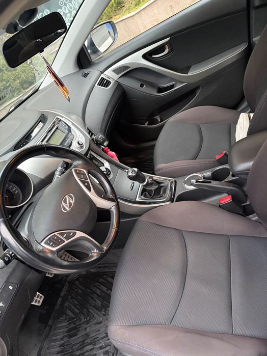 HYUNDAI Elantra 2012 — imagine 5