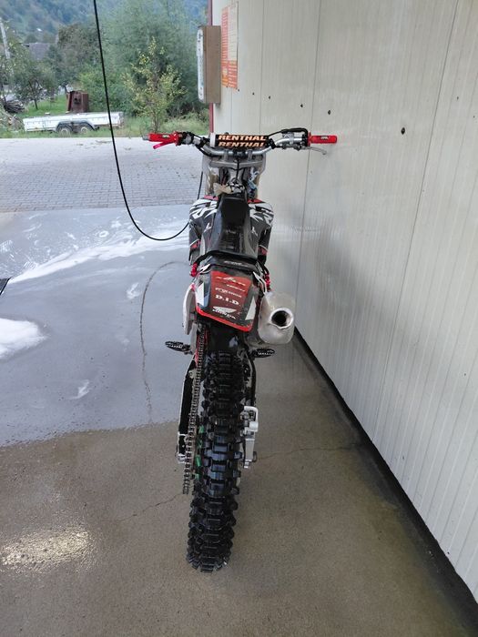 Vând Honda crf 450r