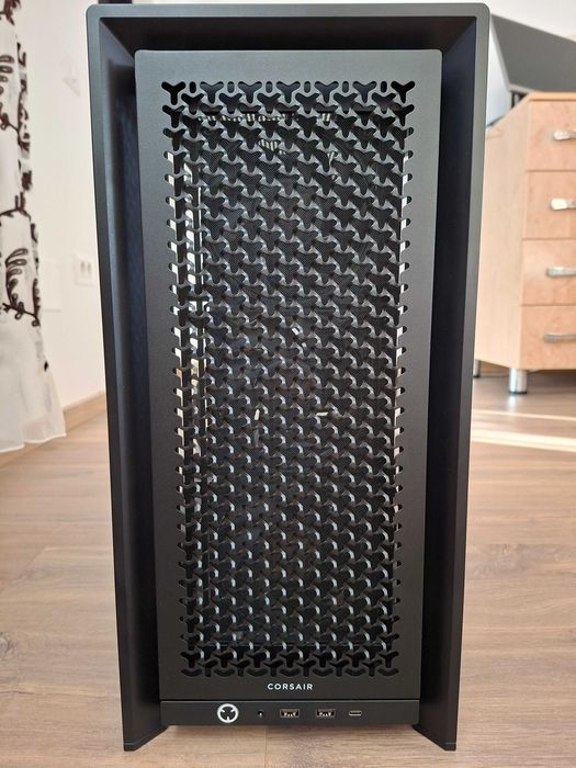 Gaming PC Ryzen 7 9800X3D / RTX 5070 / 32GB RAM / 2TB SSD