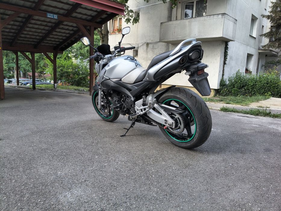 Suzuki GSR 600 din 2010 impecabil