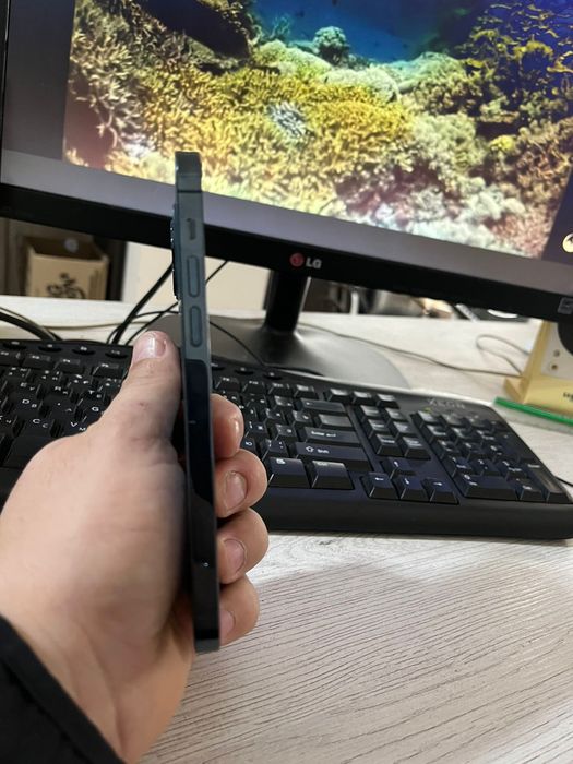 Айфон 12 про 256 гега