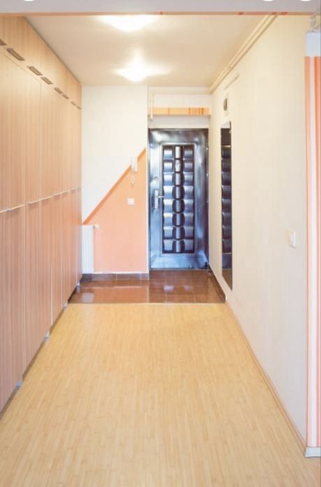 Inchiriez apartament cu o camera