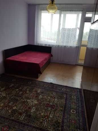 Дава се под наем Тристаен апартамент в Бургас, Център - 80 кв.м за 127.5 € - Снимка #3