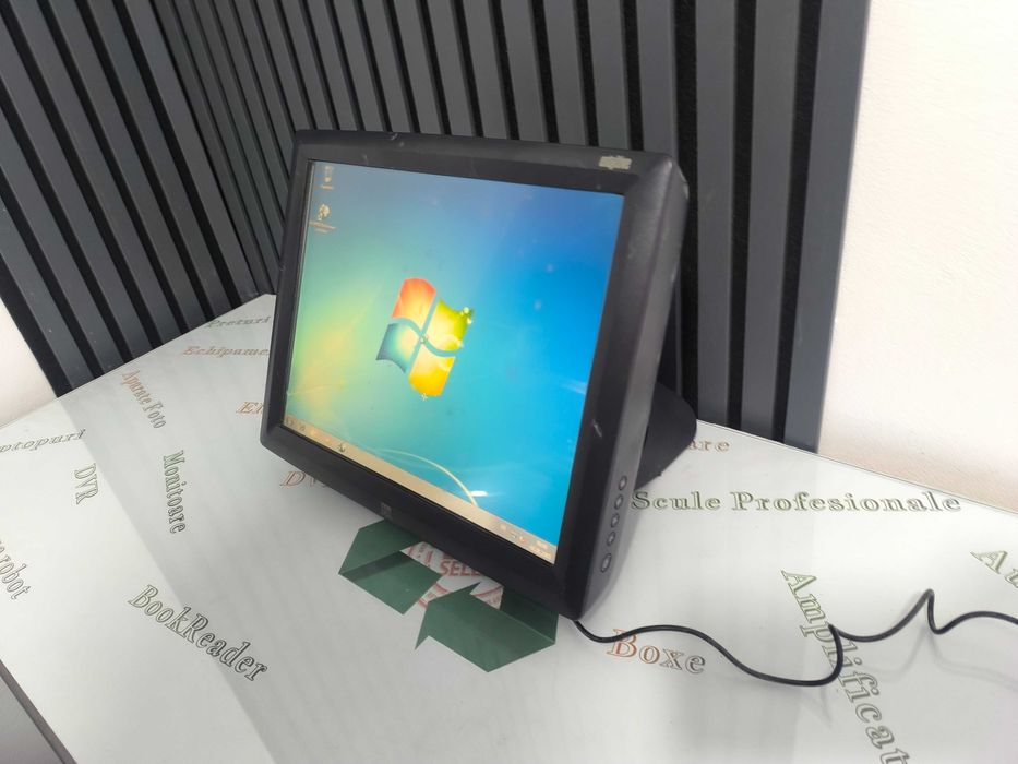 Sistem PC All-in-One Touchscreen Elo TouchSystems ESY1529L -Funcțional
