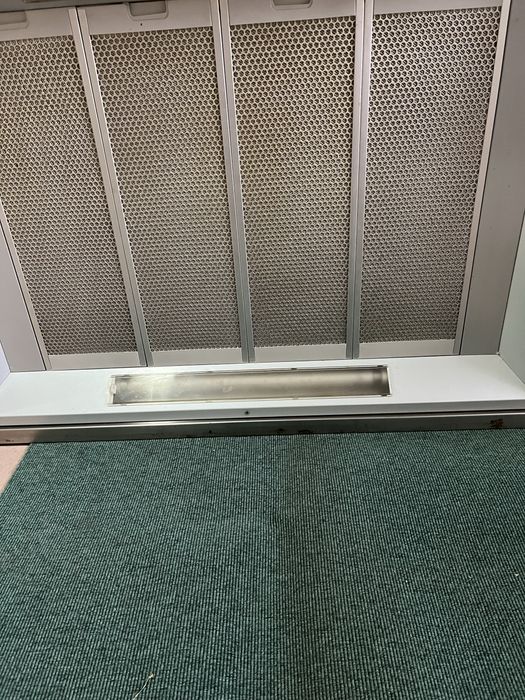 Hotă pentru insulă. Miele