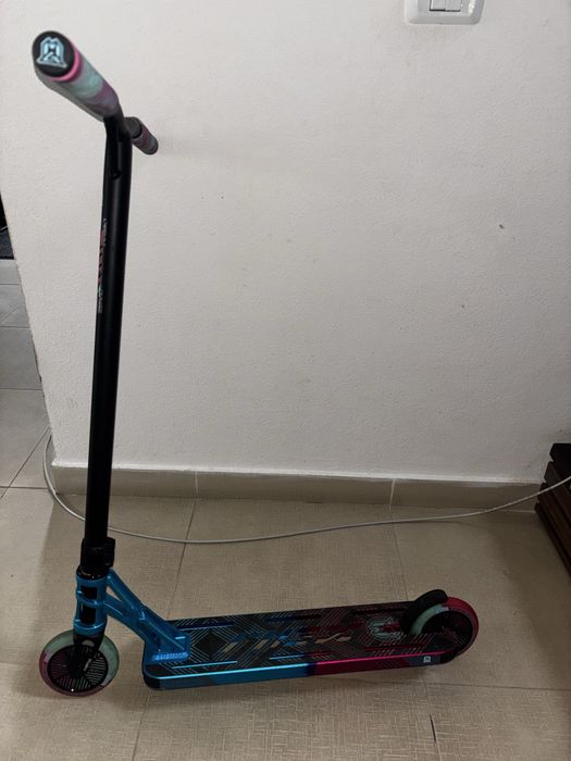 Trotineta MGP MGX T1